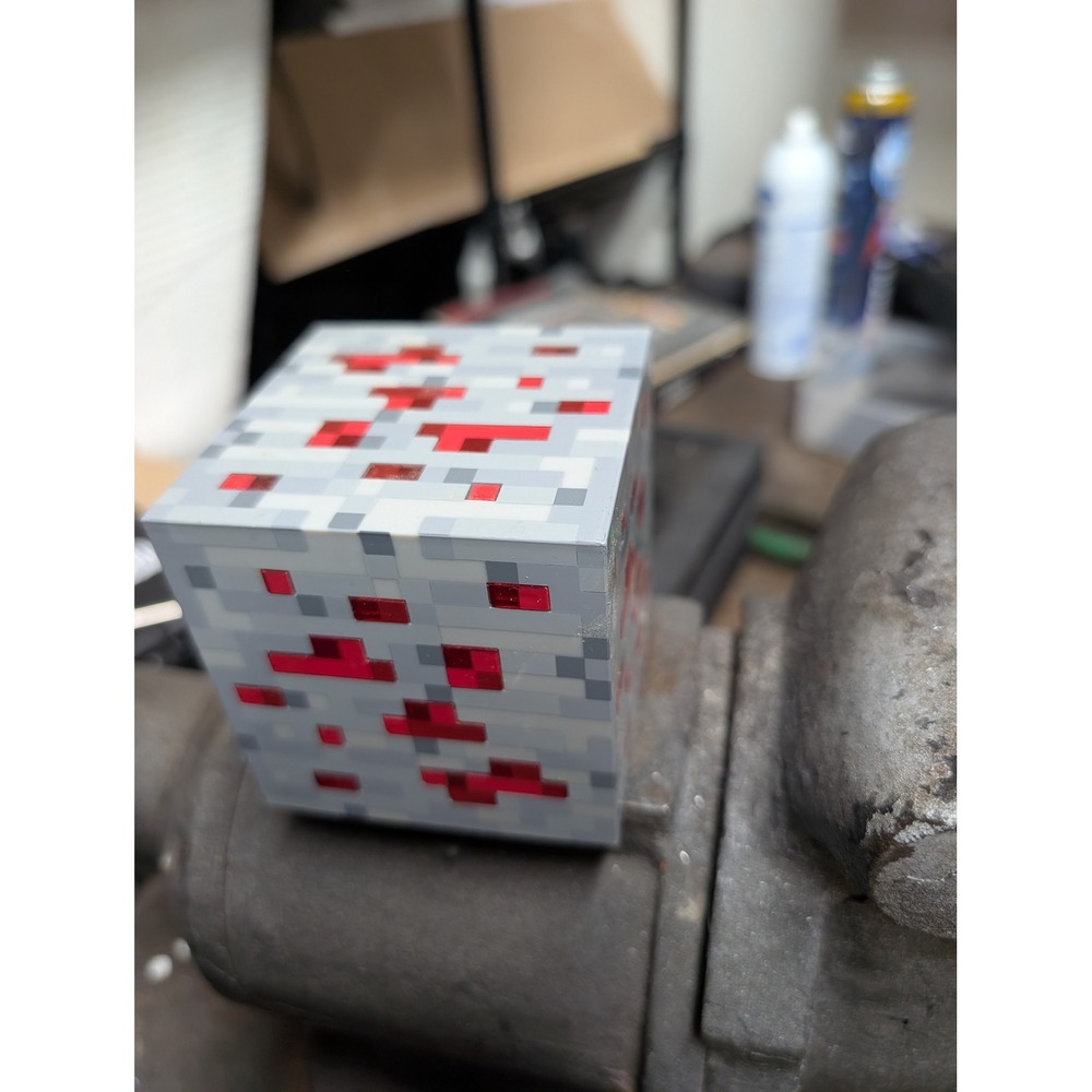 Minecraft Redstone Ore Light Up Square Block 3 Inch ThinkGeek WF141222-50314